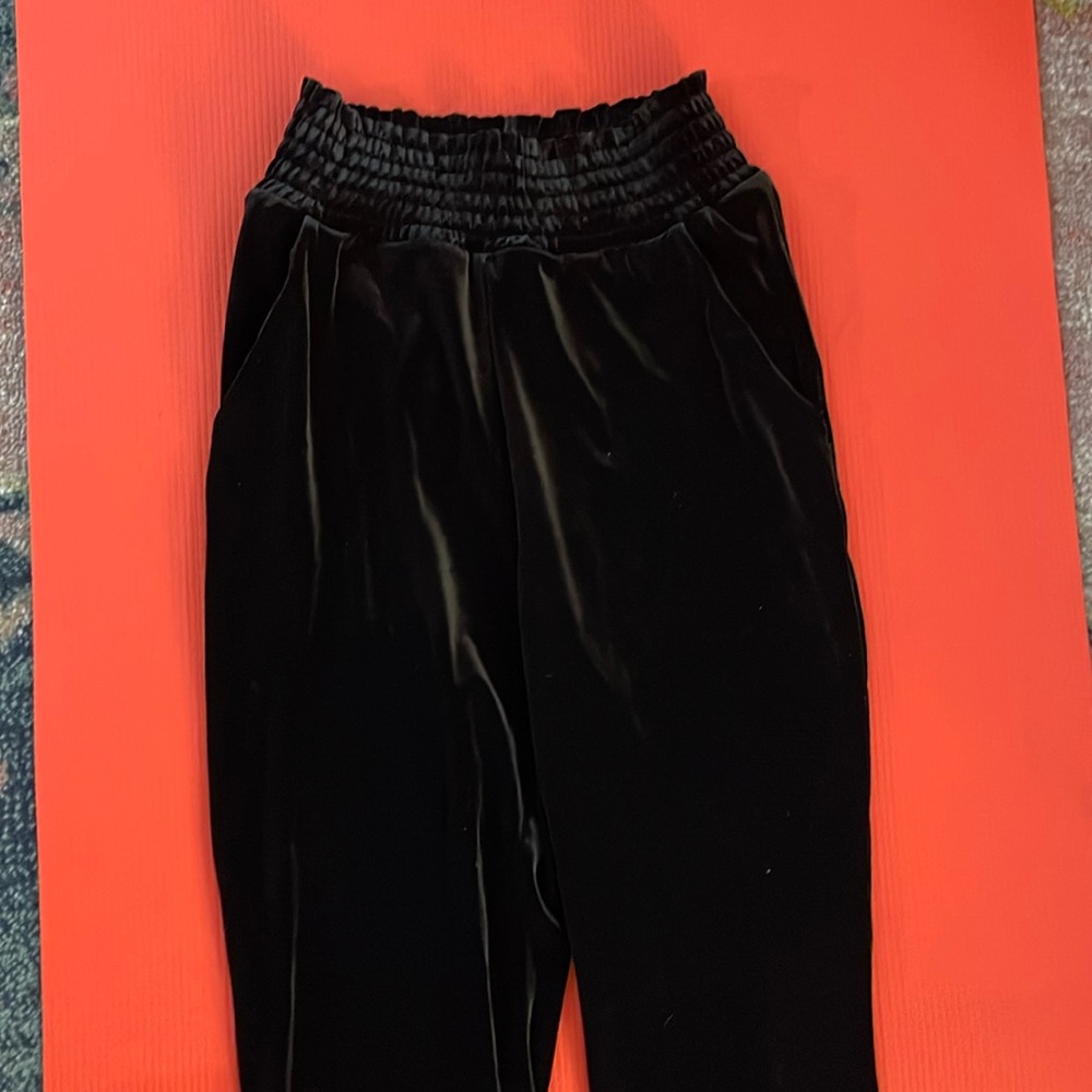 Commando velvet joggers w pockets- xs